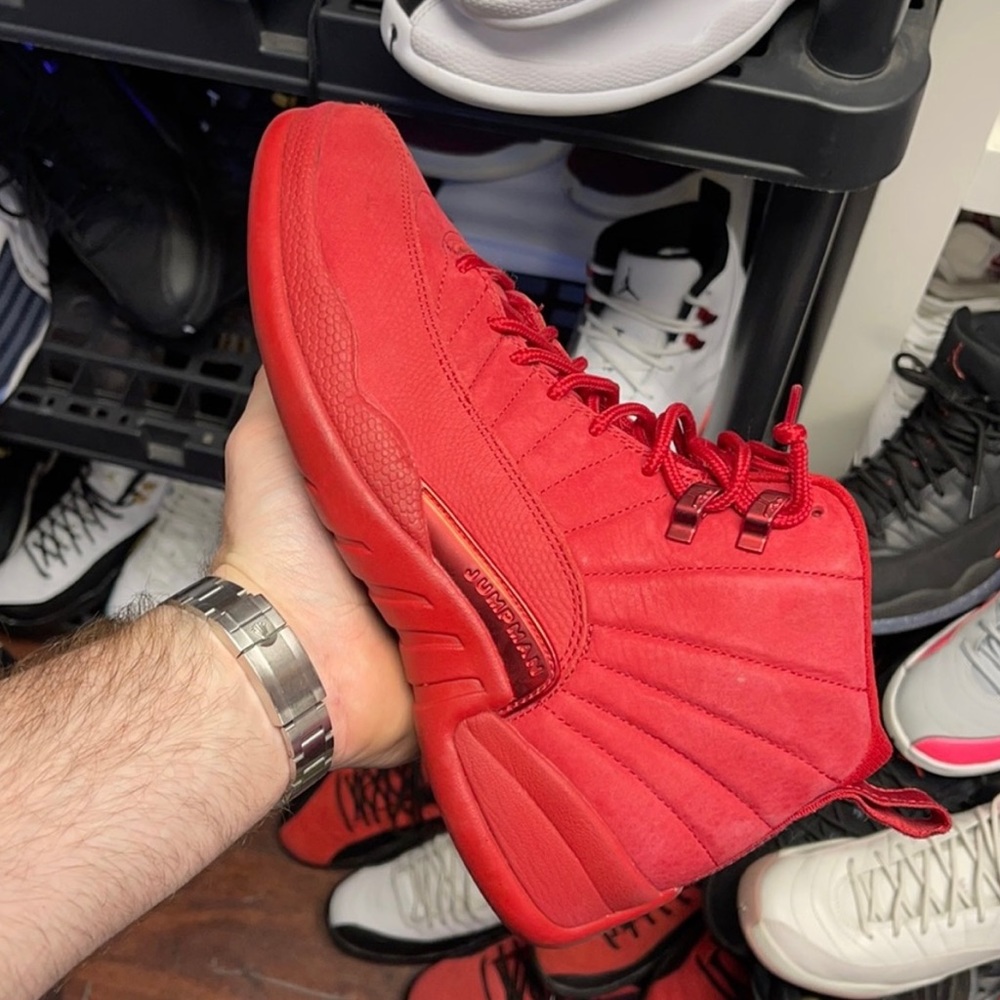 Jordan 12 Red Size 8